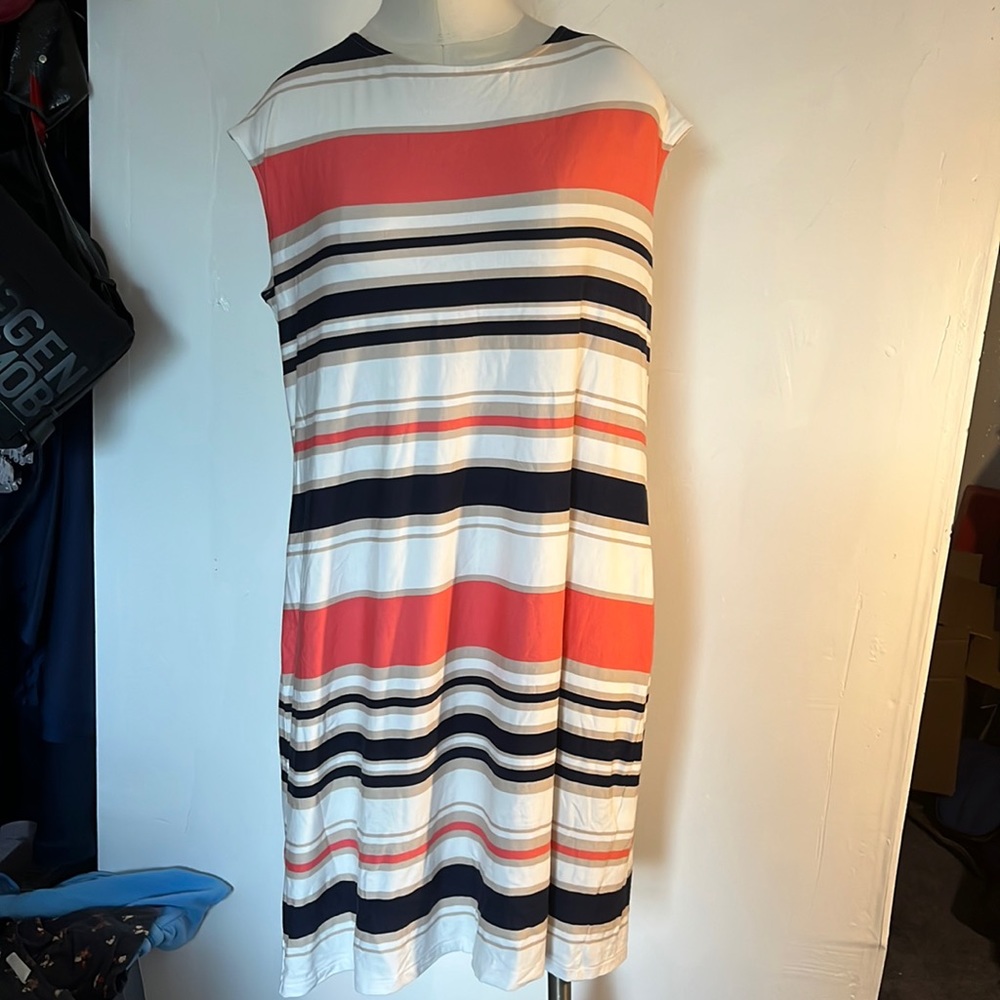 Chico’s dress size 2